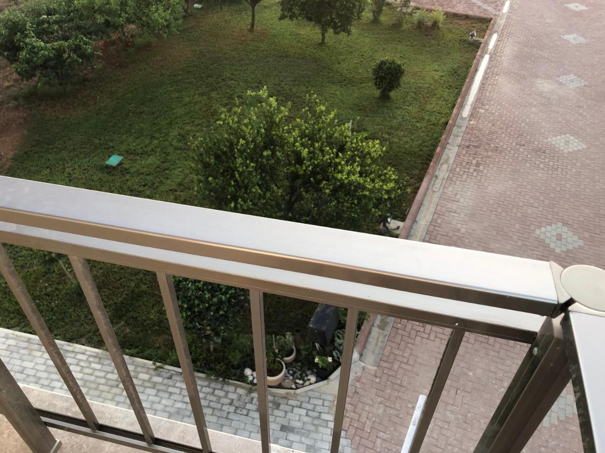 Deniz Airport Suites Lefkoşa Dış mekan fotoğraf