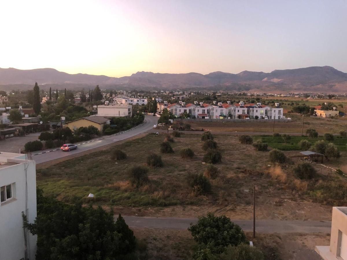 Deniz Airport Suites Lefkoşa Dış mekan fotoğraf